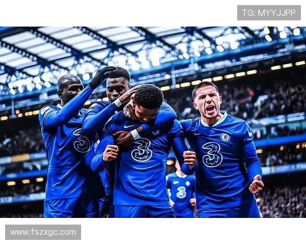 切尔西年轻阵容表现起伏,对赛季竞争稳定性形成考验 切尔西年轻阵容表现起伏,对赛季竞争稳定性形成考验